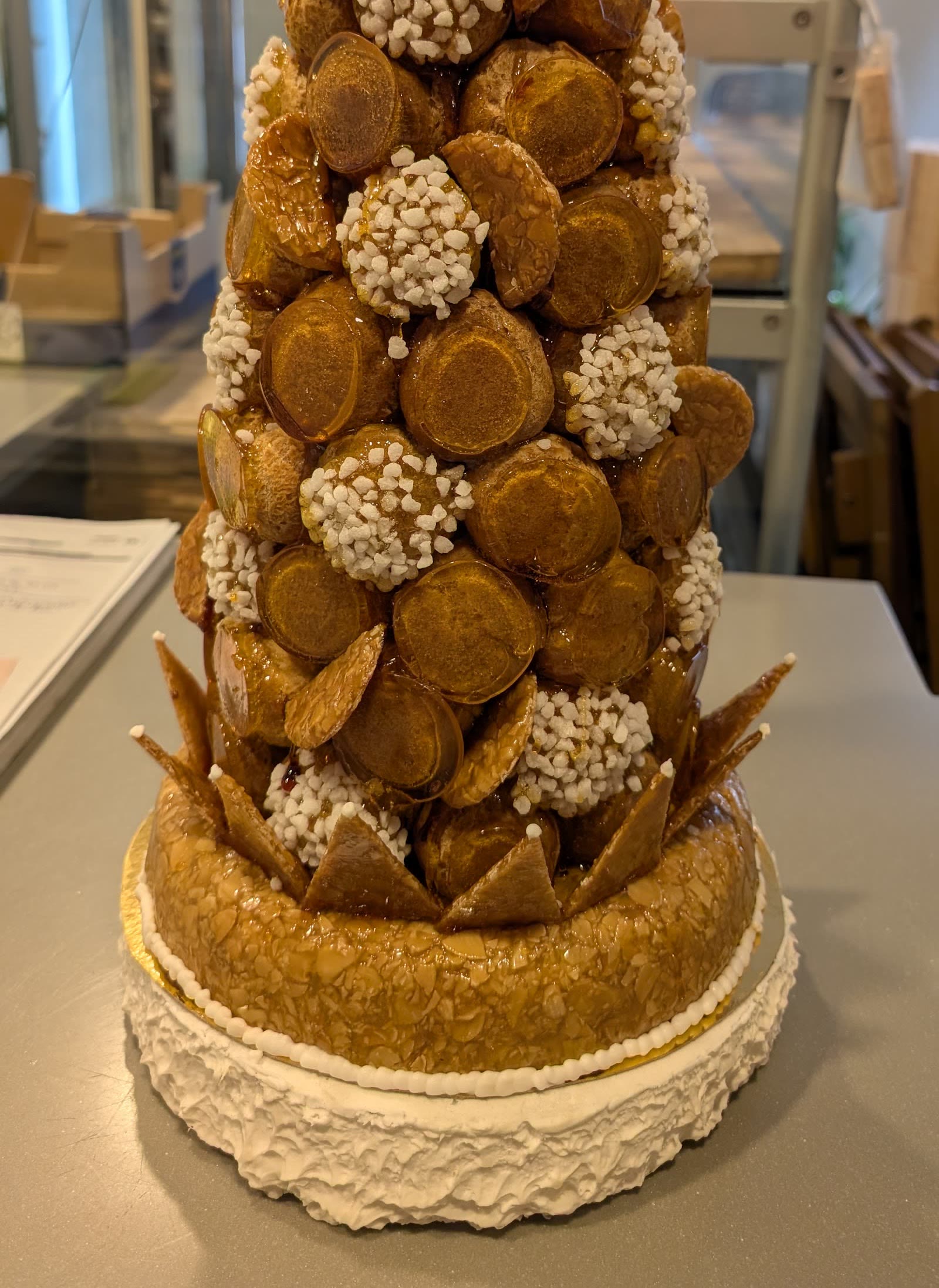 Pièce montée croquembouche pour un événement à Reims